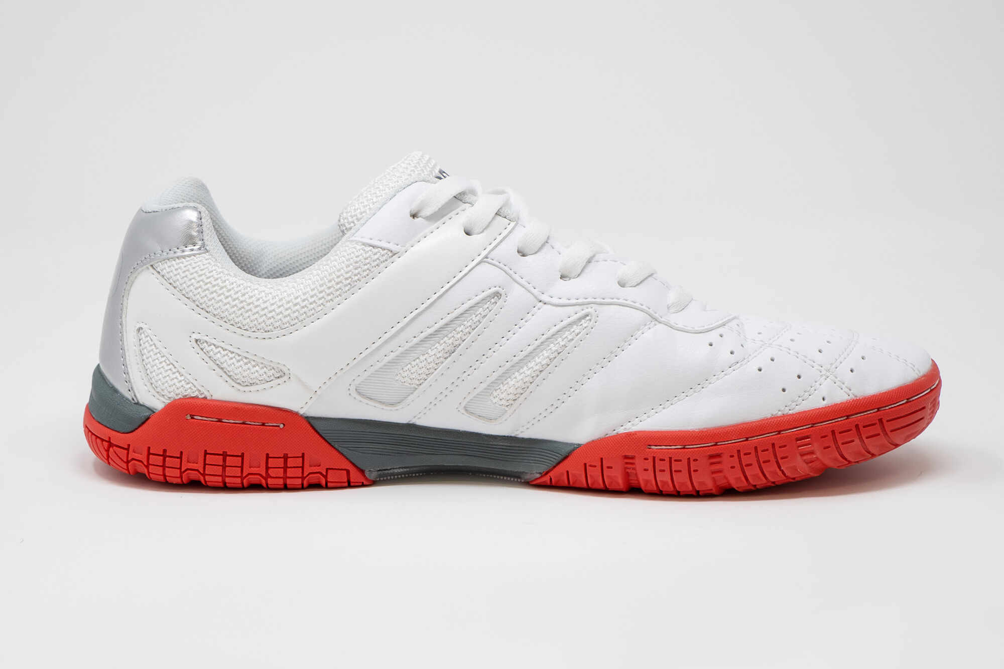 Shuffle-Step-white-red-INNER