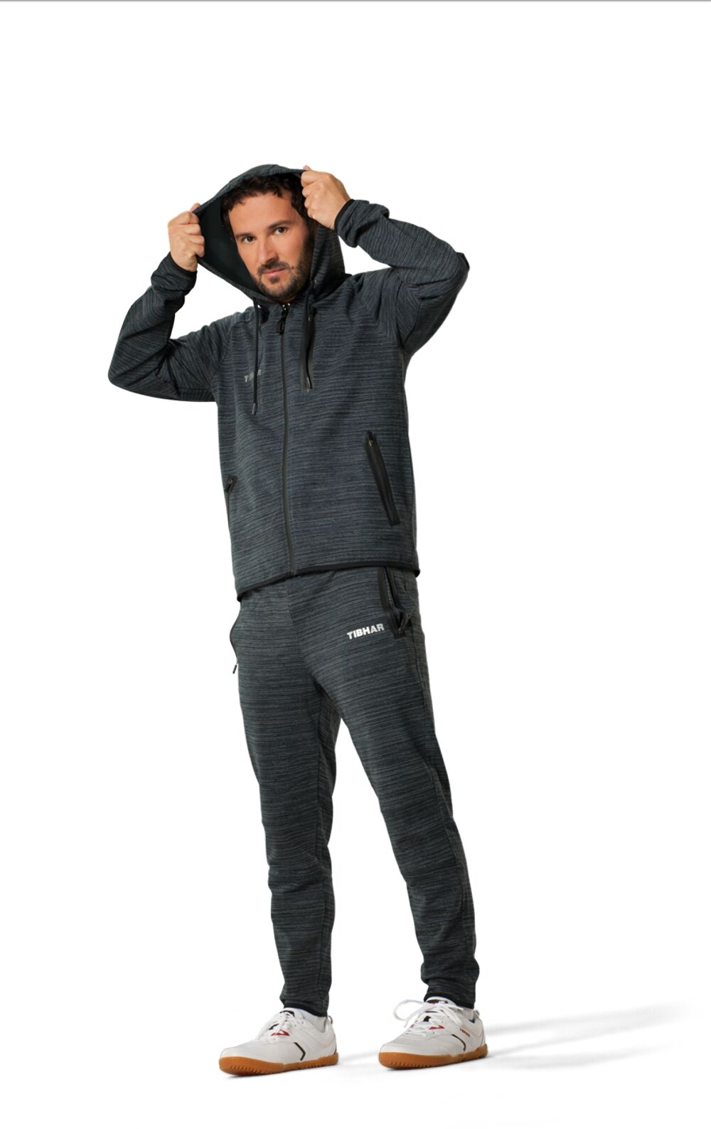 GYM_Anzug_Spielerbild